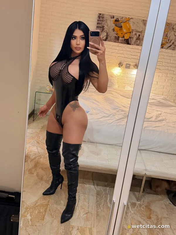 Chica trans fabulosa sexy y muy dotada Torremolinos, chica trans venezolana en torremolinos – foto 5 de 10