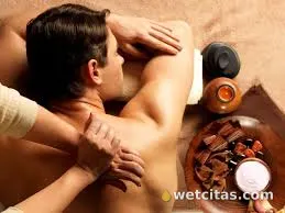 Miriam nueva Masajista en Barcelona, masajista asiatica en barcelona – foto 2 de 3