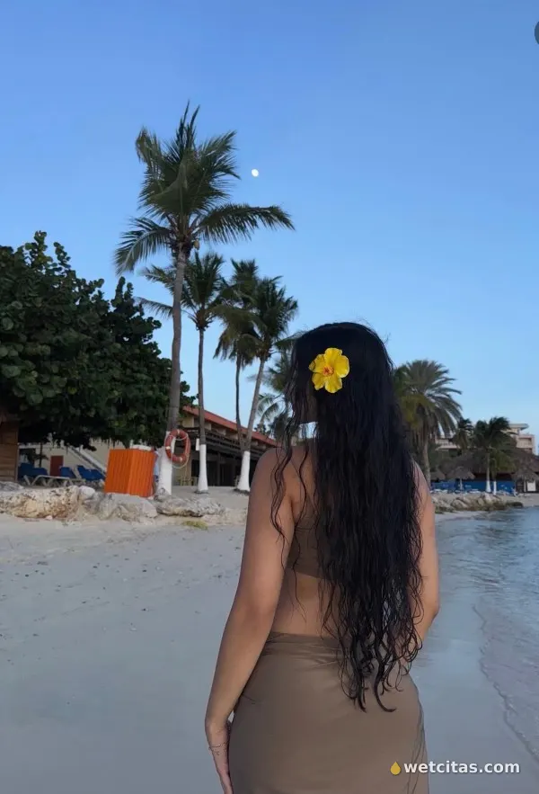 Latina de lujo explosiva y juguetona, escort colombiana en burgos – foto 4 de 4