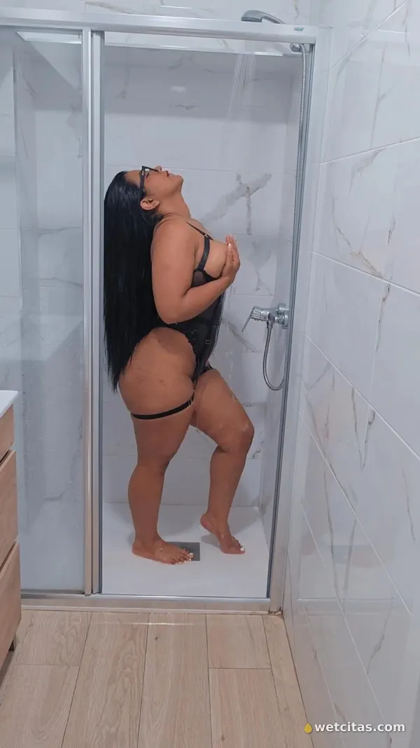 Nueva perrita en tu ciudad muy fogosa dispuesta a cumplir tus deseos, escort venezolana en santander – foto 4 de 4