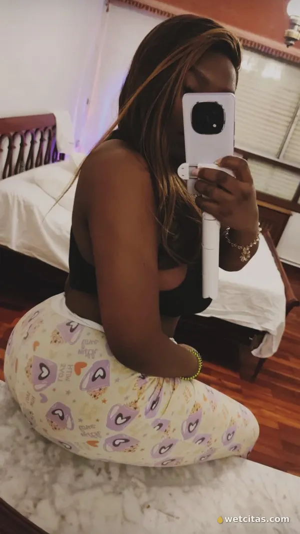 Comiendo polla y lamiendo huevos nadie me gana soy la reina del francés, escort colombiana en vigo – foto 6 de 10