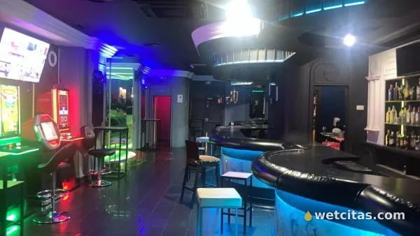 Nueva apertura club latino chicas top, escort latina en valladolid – foto 8 de 8