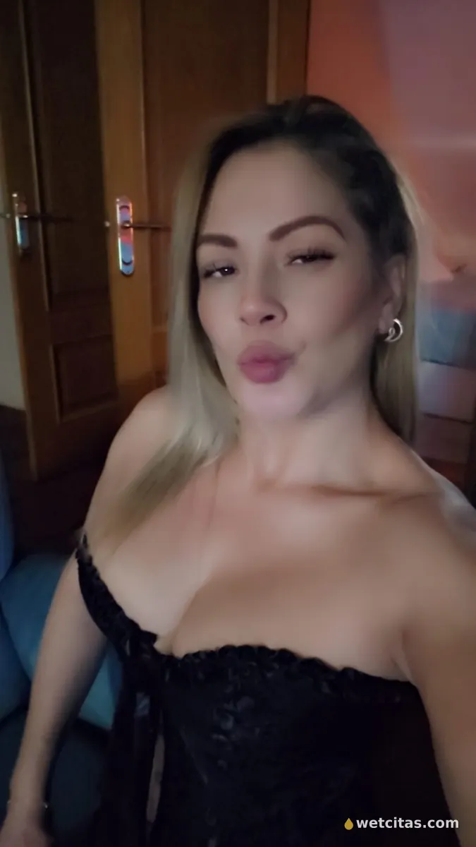 Colombiana rubia hermosa, masajista colombiana en almería – foto 3 de 6