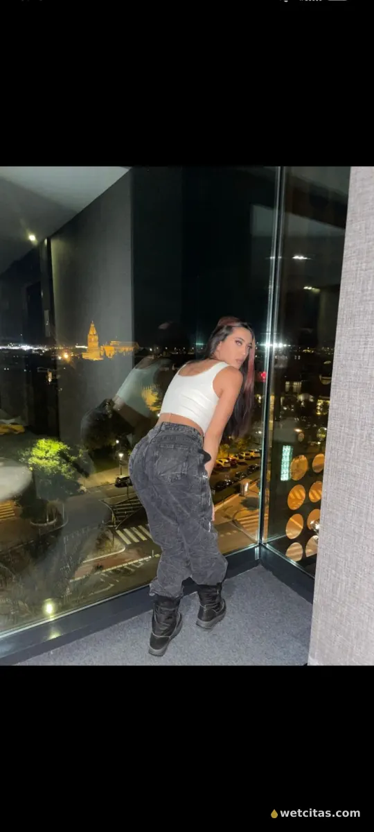 Española chica morena Escort, masajista española en córdoba – foto 2 de 3