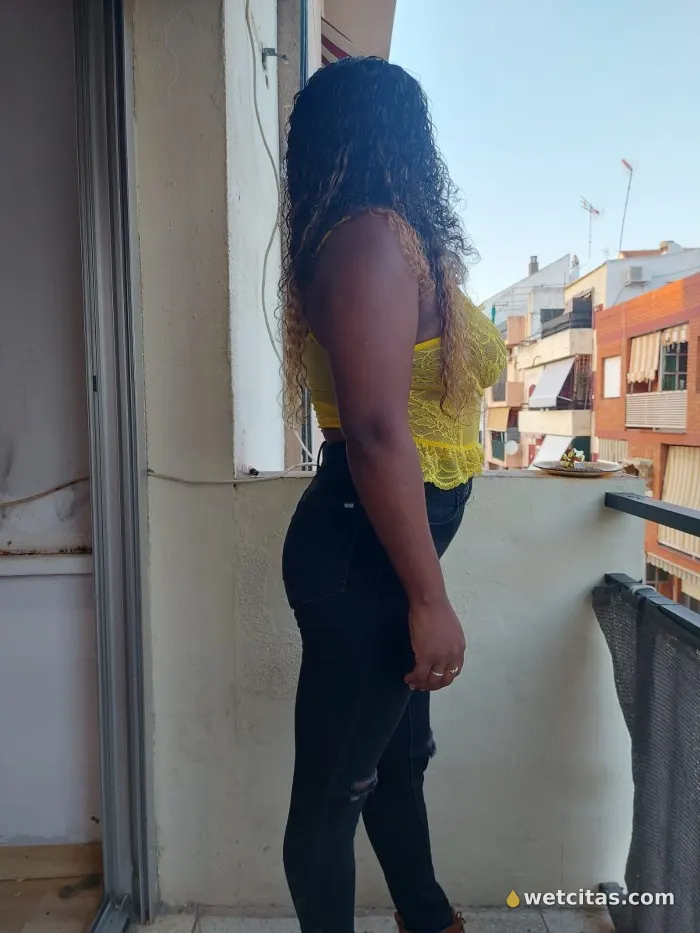 Bellisima mulata colombiana 28 años estreno 24h, masajista colombiana en huelva – foto 10 de 10
