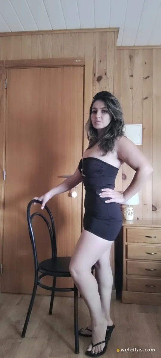 Liz · masajito con tu pecado favorito, masajista latina en vigo – foto 2 de 4