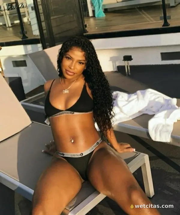 Jessica, masajista colombiana en benavente – foto 4 de 4