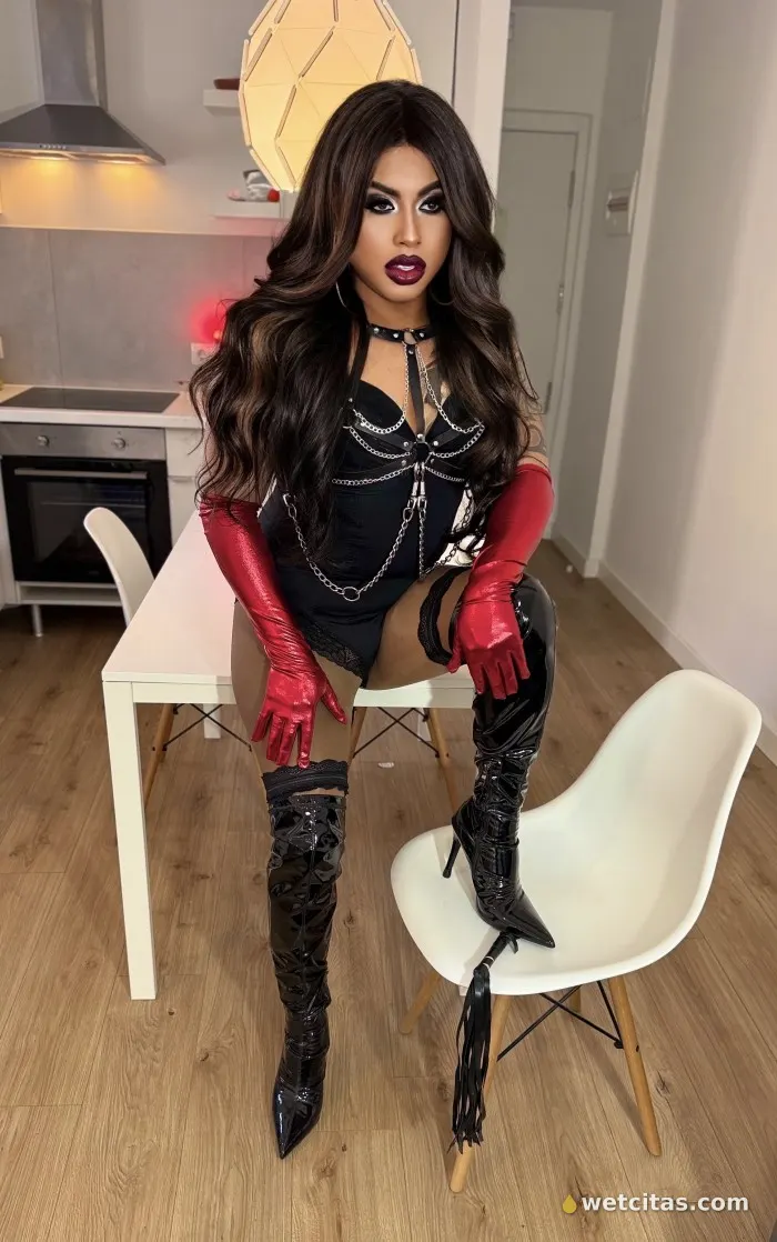 Tu ama dominatriz única y real en tu ciudad, chica trans colombiana en ourense – foto 3 de 10