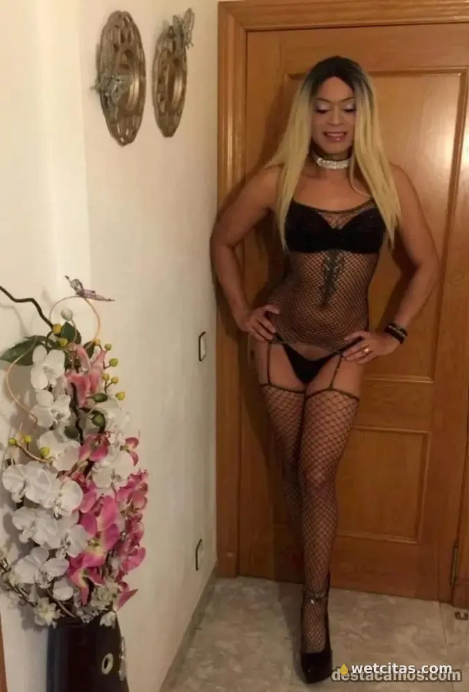 Ven amor te doy lo q tu chica o parienta no te da, chica trans colombiana en reus – foto 10 de 10
