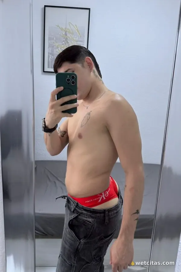 Santiago Latino chico nuevo en tu ciudad. Fiestero, chico escort venezolana en alicante – foto 5 de 8