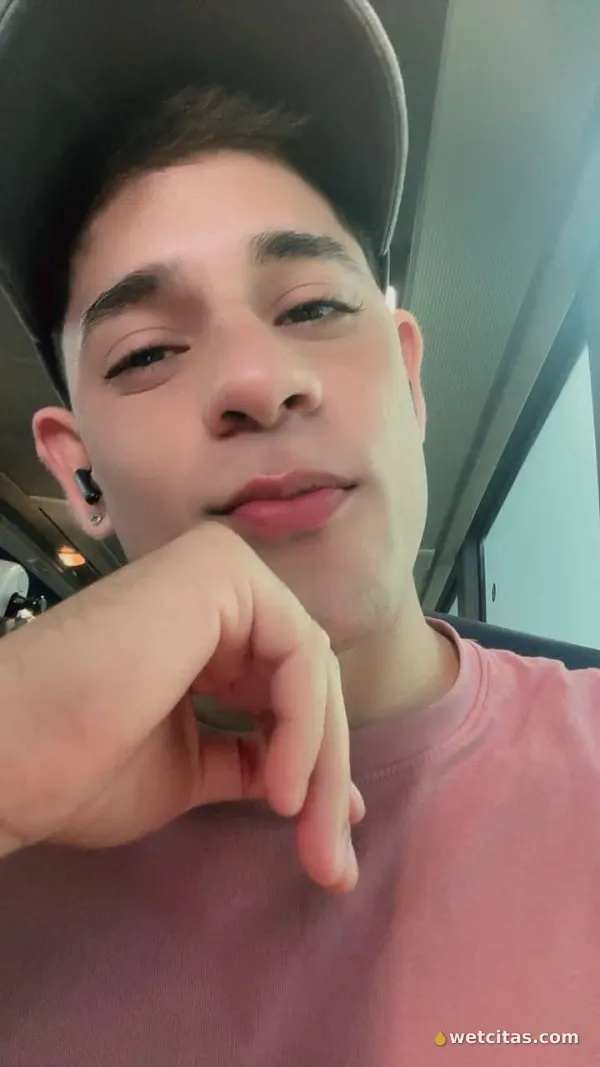 Santiago Latino chico nuevo en tu ciudad. Fiestero, chico escort venezolana en alicante – foto 6 de 8
