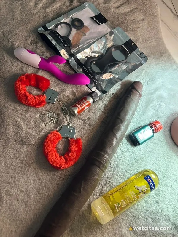 Santiago Latino chico nuevo en tu ciudad. Fiestero, chico escort venezolana en alicante – foto 7 de 8