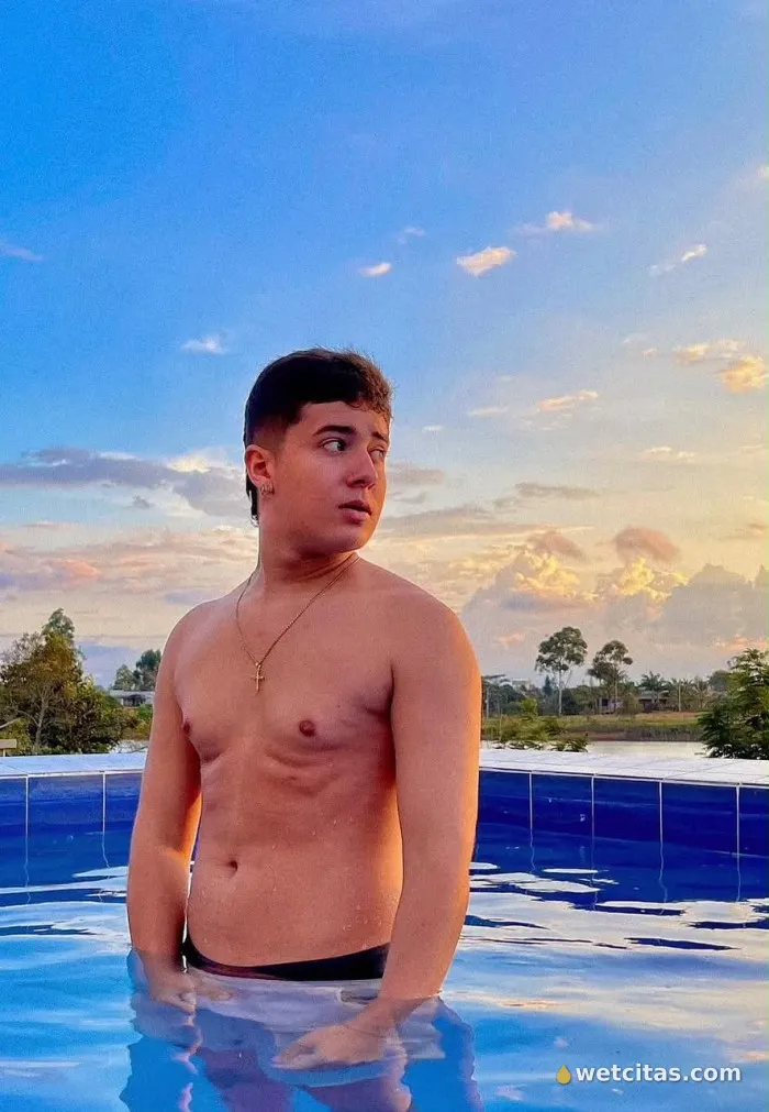 Moisés Colombiano recién llegado, chico escort colombiana en gijón – foto 7 de 9