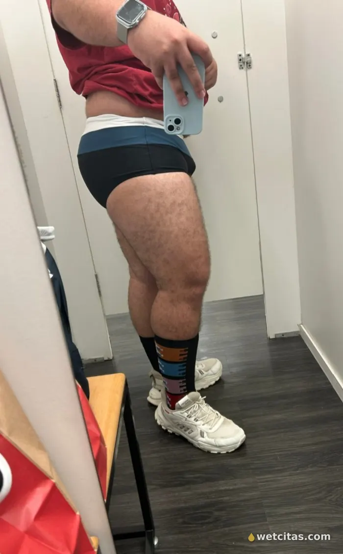 Solo para heteros curiosos Gordi Bueno fiestero, chico escort latina en castellón – foto 3 de 4