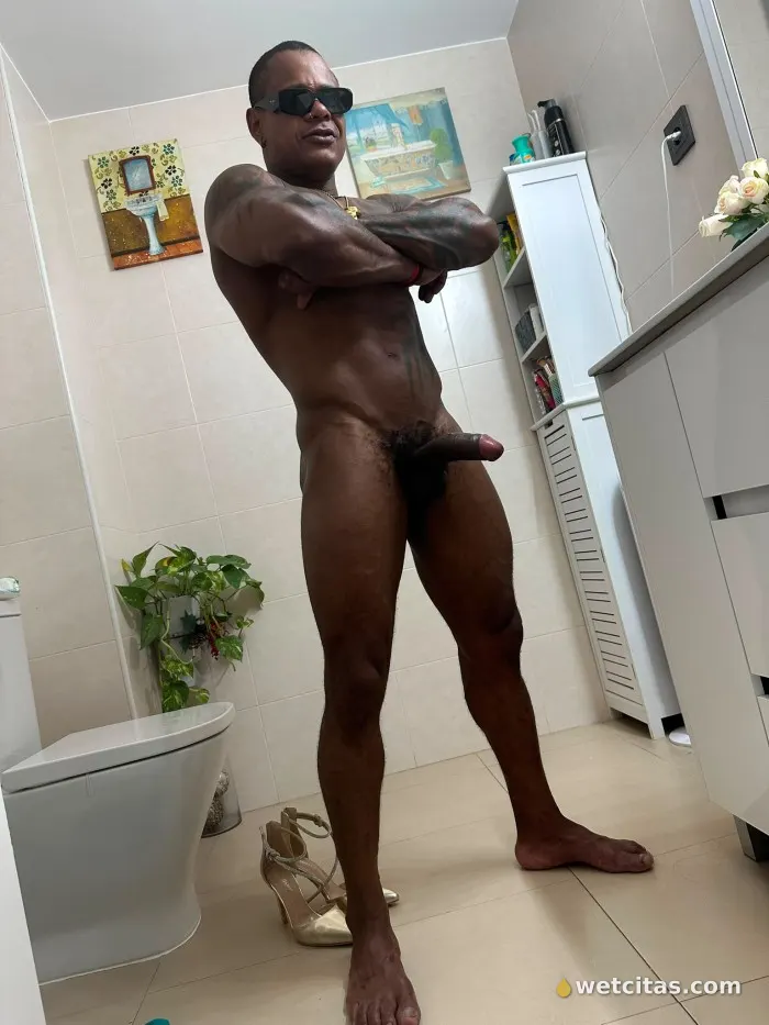 Novedad leo! pollon xxxl lechero fiestero insaciable y morobso girona, chico escort brasileña en girona – foto 7 de 10