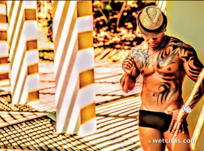 Novedad leo! pollon xxxl lechero fiestero insaciable y morobso girona, chico escort brasileña en girona – foto 9 de 10