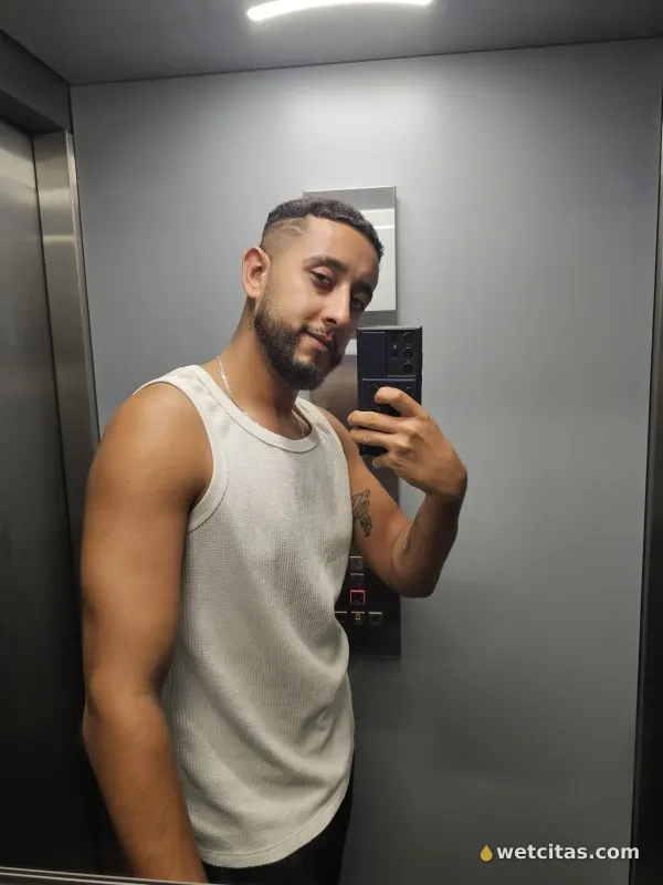 HENRIQUE XXL 26 años, FUERTE, DIVERTIDO y muy VIGOROSO, chico escort brasileña en granada – foto 4 de 10