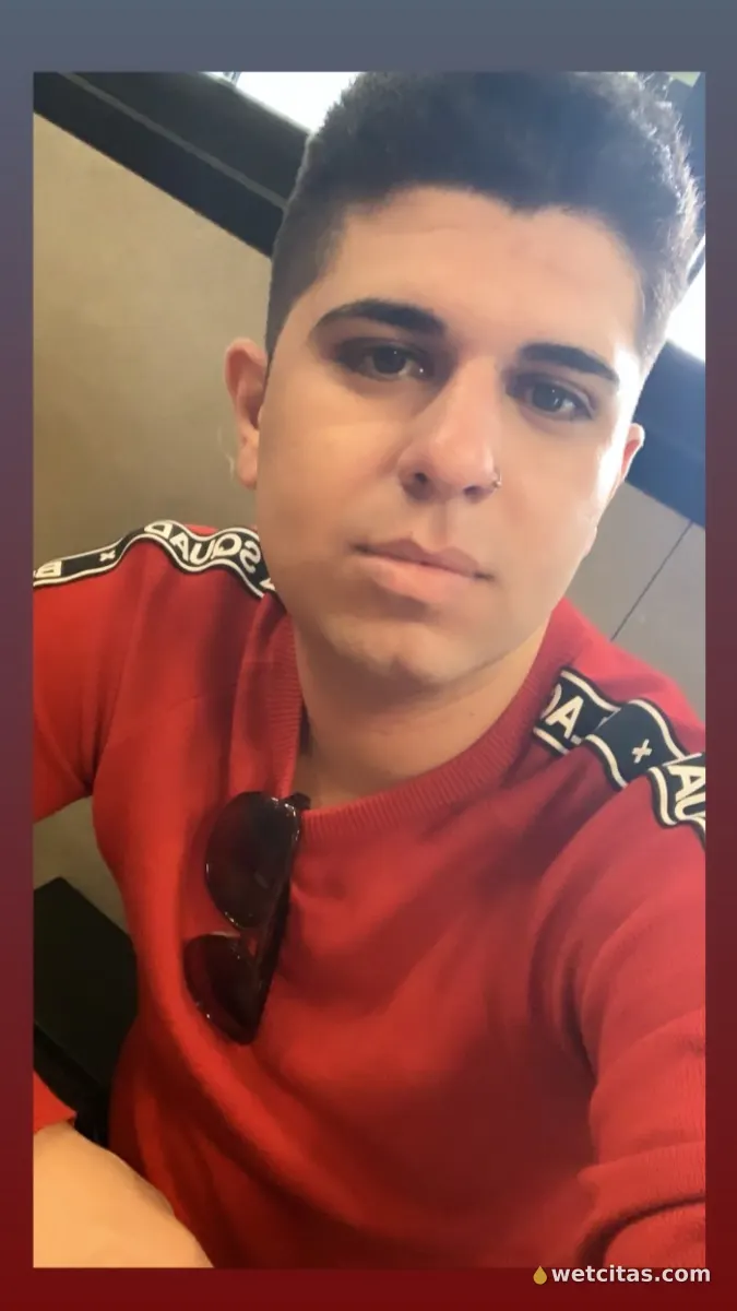 De regreso a Lugo chico blanquito fiestas salidas!, chico escort latina en lugo – foto 2 de 6