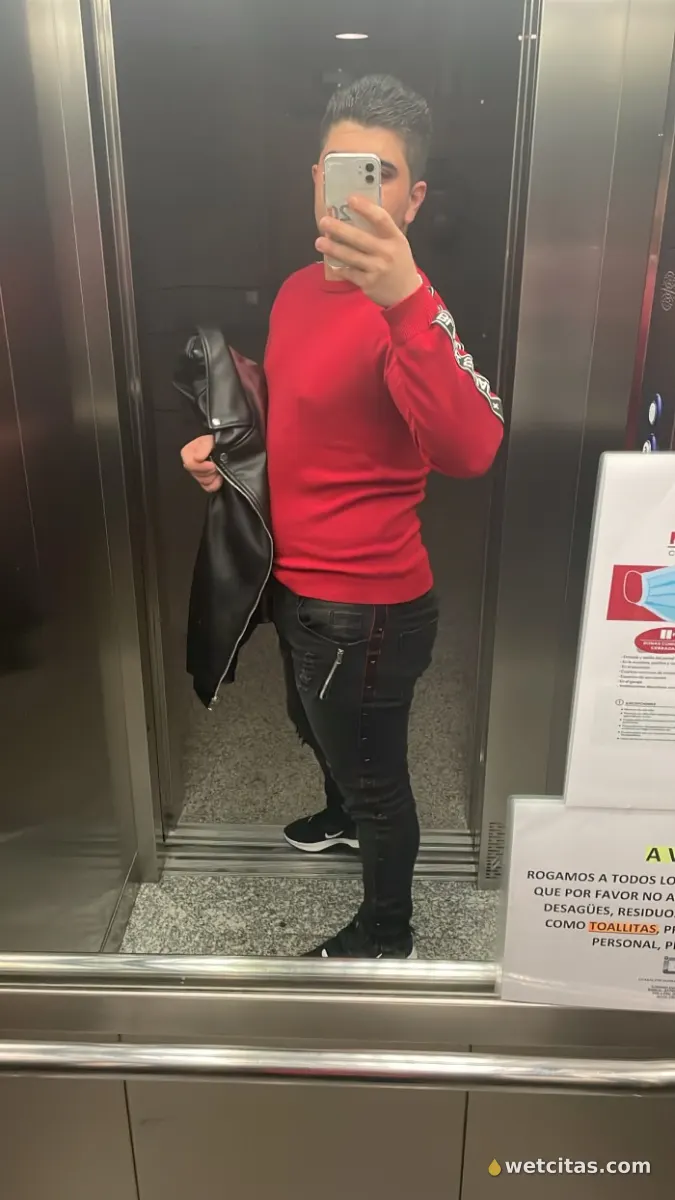 De regreso a Lugo chico blanquito fiestas salidas!, chico escort latina en lugo – foto 6 de 6
