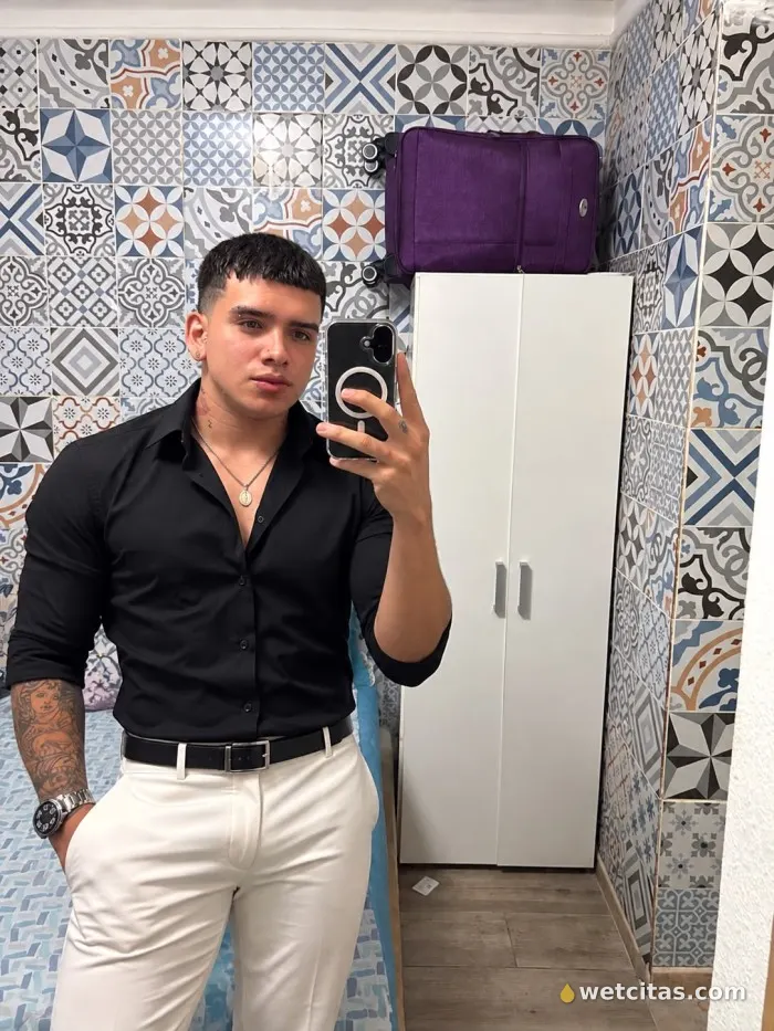 Colombiano dispuesto a complacerte en murcia, chico escort colombiana en murcia – foto 3 de 7