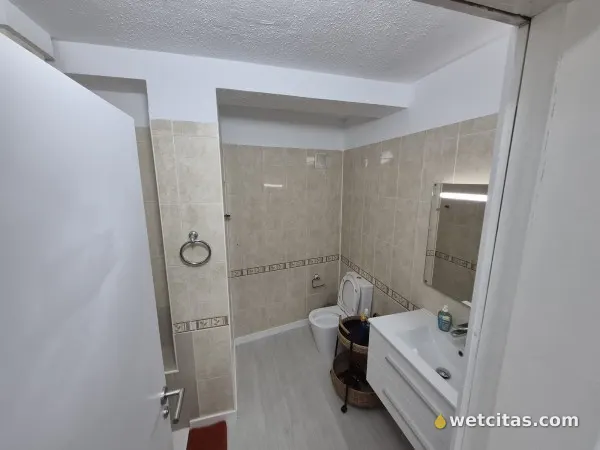 Alquiler de habitaciones playa LOS CRISTIANOS, chico escort latina en arona – foto 3 de 10