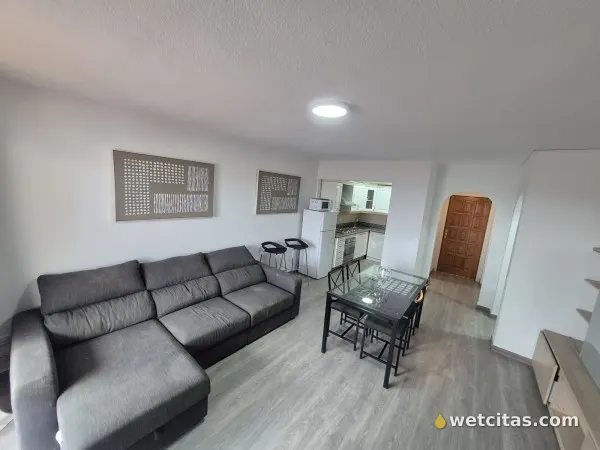 Alquiler de habitaciones playa LOS CRISTIANOS, chico escort latina en arona – foto 6 de 10