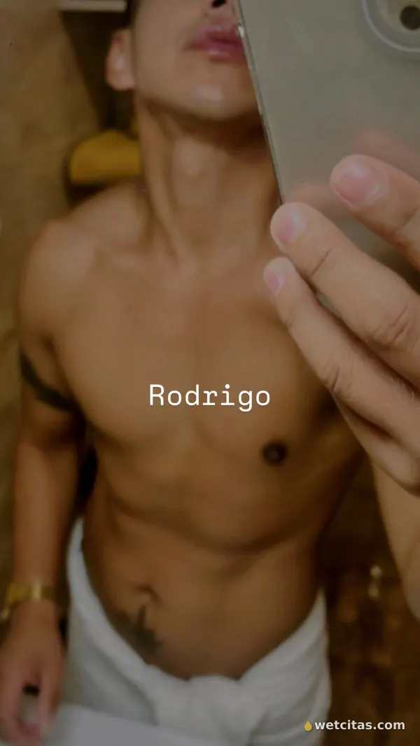 EN VALLADOLID ,DISCRETO .EXCLUSIVO,FIESTERO ,con PISO PRIVADO, chico escort mexicana en valladolid – foto 7 de 10