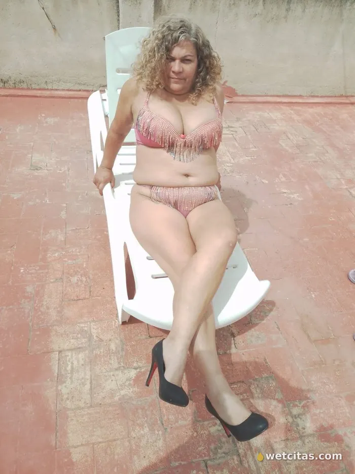 Rubia cachonda ven follame el coño multi orgasmos, escort brasileña en alcira – foto 2 de 3