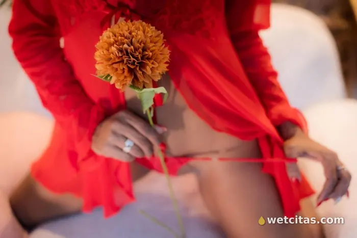 Deliciosa brasileña fiestera con coñito estrecho, escort brasileña en paterna – foto 7 de 7