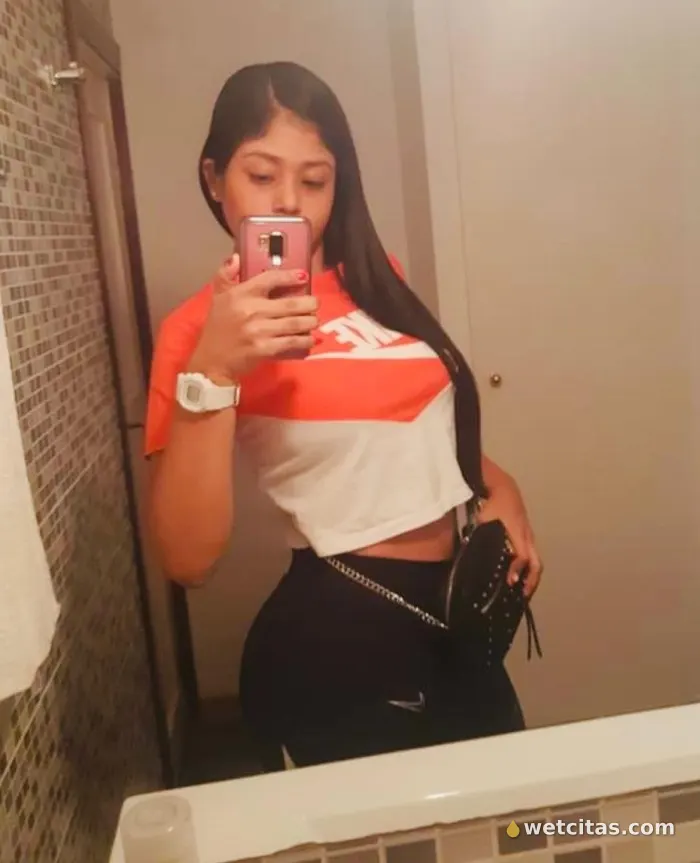 Estoy caliente con ganas de mucha lechita!!!, escort latina en valencia – foto 4 de 4
