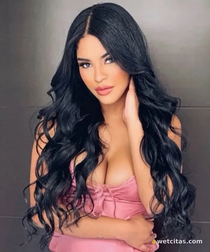 Valeria: elegancia, carisma y una experiencia, escort colombiana en barcelona – foto 10 de 10