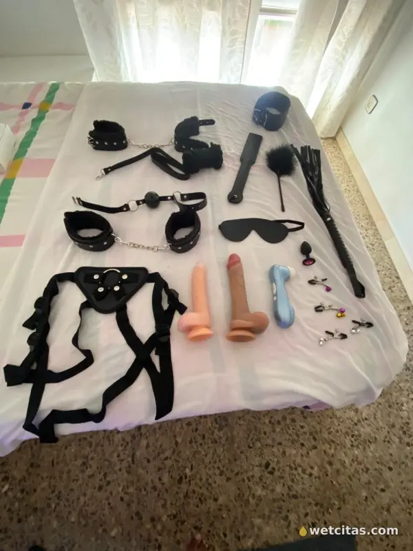 Soy una chica muy ama me encanta dominar y castigar, escort latina en sabadell – foto 2 de 5