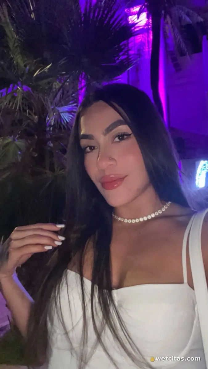 Guapísima Srta insaciable fiestera y cañera, escort colombiana en fuengirola – foto 2 de 7