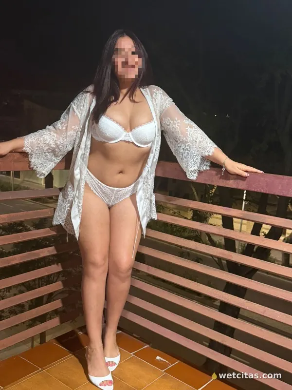 Luna simpática cariñosa y juguetona, escort latina en toledo – foto 8 de 10