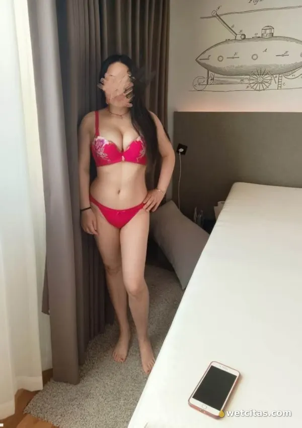 Bellisima asiatica, novedad en talavera, escort asiatica en talavera de la reina – foto 3 de 9