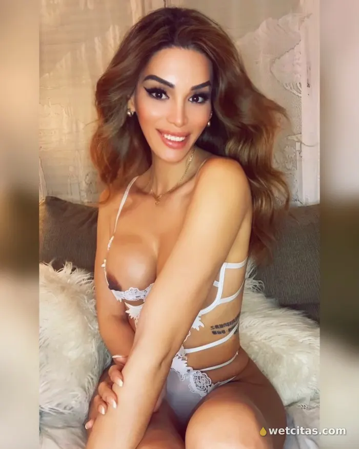 Luna hermosa mujer transexual con sorpresa, chica trans colombiana en torremolinos – foto 4 de 10