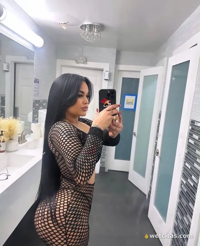 Culona y tetona sexy latina nueva en Madrid, llama, escort chilena en madrid – foto 4 de 4