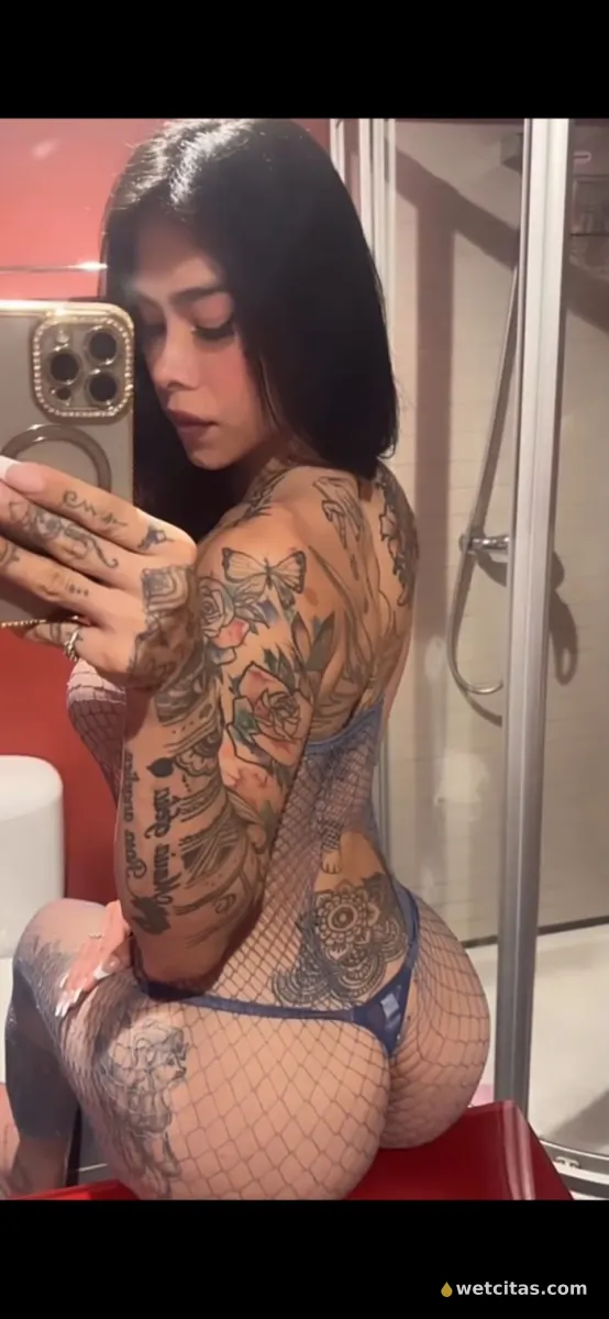 Garganta profunda fiestera disponible 24 horas, chica trans colombiana en madrid – foto 5 de 8