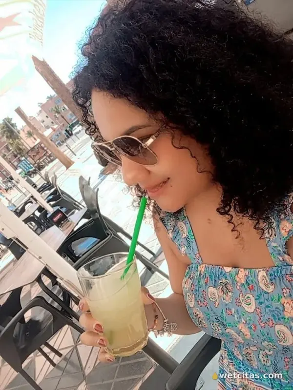 Jovencita Mulatita Roquetas, escort latina en roquetas de mar – foto 2 de 3