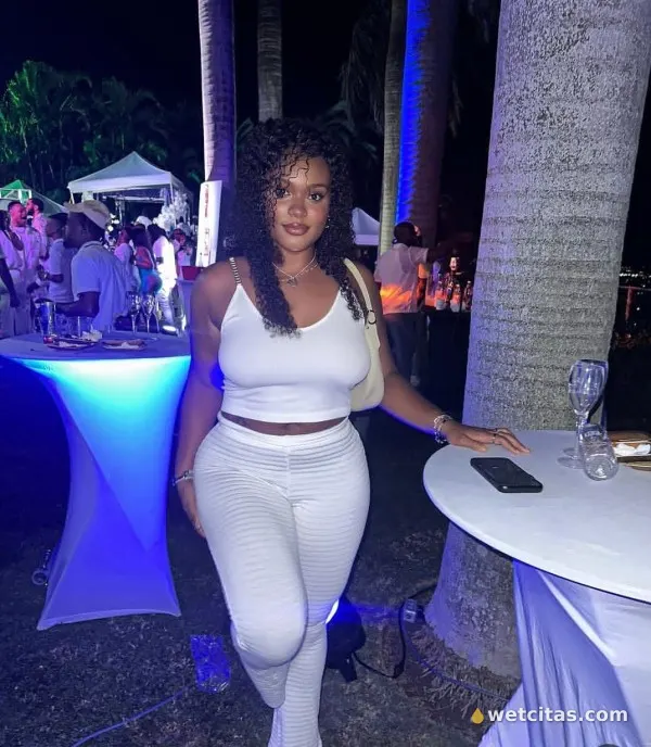 Cachonda dominante multi orgasmo, escort colombiana en tenerife – foto 3 de 10