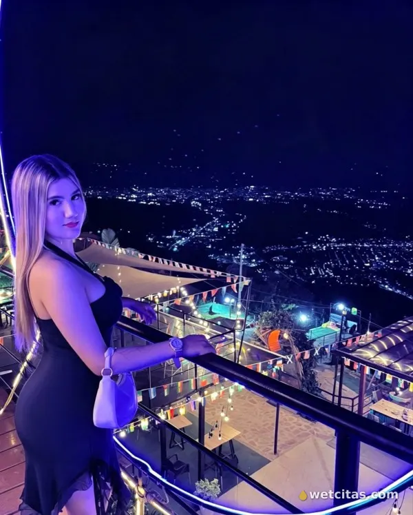 Luna elegante, escort latina en cáceres – foto 7 de 8