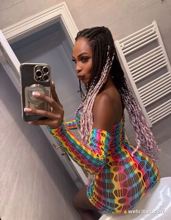 Adharafoxx diosa trans para gozar sin limite, chica trans colombiana en benidorm – foto 5 de 10